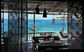 Bloom Villa By The Sea (Adults Only)